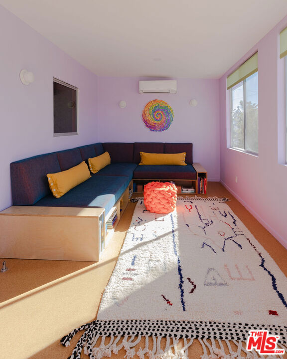 MLS #25609895 image #12