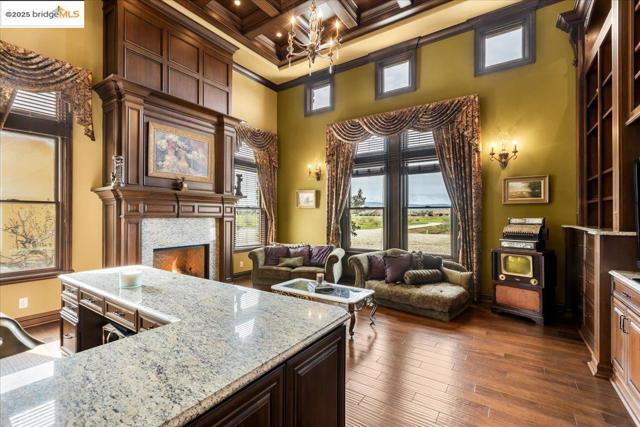 3600 Byer Rd, Byron CA: https://media.crmls.org/mediaz/aa700554-b093-4ef6-9b89-1f4395f59004.jpg