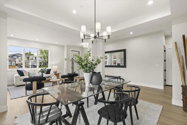 1303 American Way, Menlo Park CA: https://media.crmls.org/mediaz/aa701e54-d82a-454d-9283-7cee6287eb07.jpg