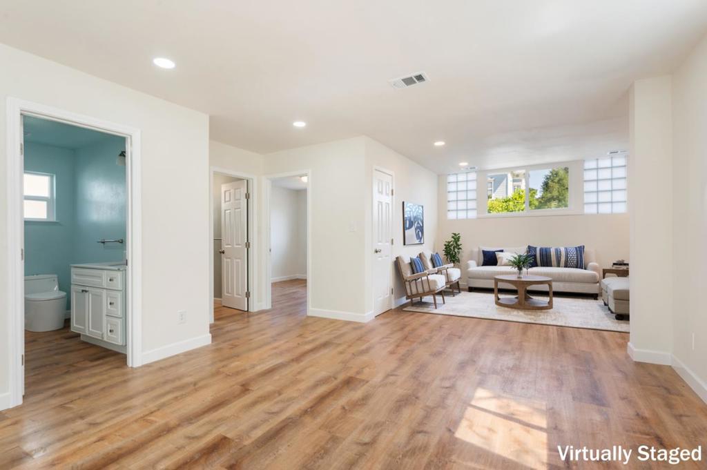 https://media.crmls.org/mediaz/aa70aa30-cc3f-4556-9b91-f01322c20ea9.jpg?preset=X-Large