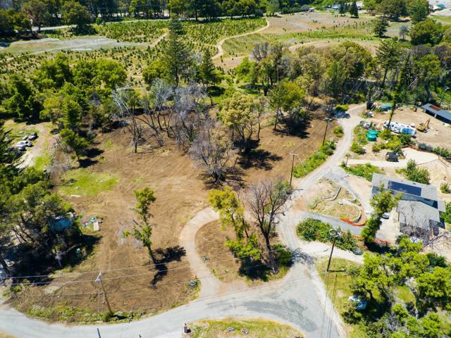 300 Braemoor Drive, Santa Cruz CA: https://media.crmls.org/mediaz/aa70ee58-26a7-437a-8d15-72339fb66e78.jpg