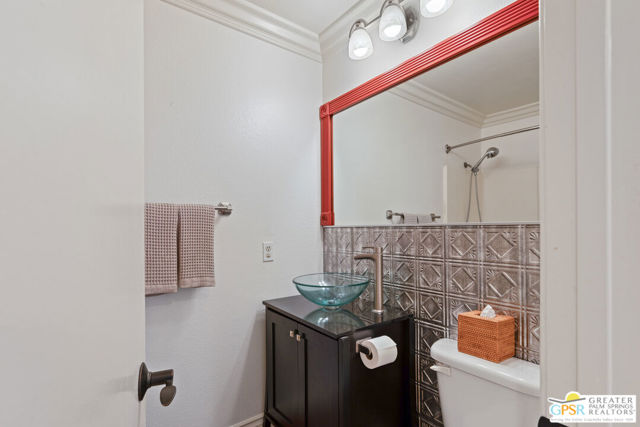 280 S Avenida Caballeros #108, Palm Springs, CA 92262