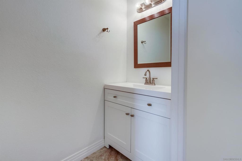 MLS #250042575SD image #38