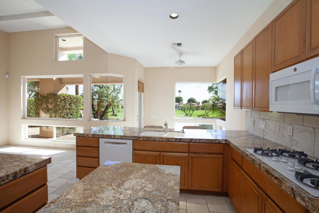 MLS #219138051DA image #12