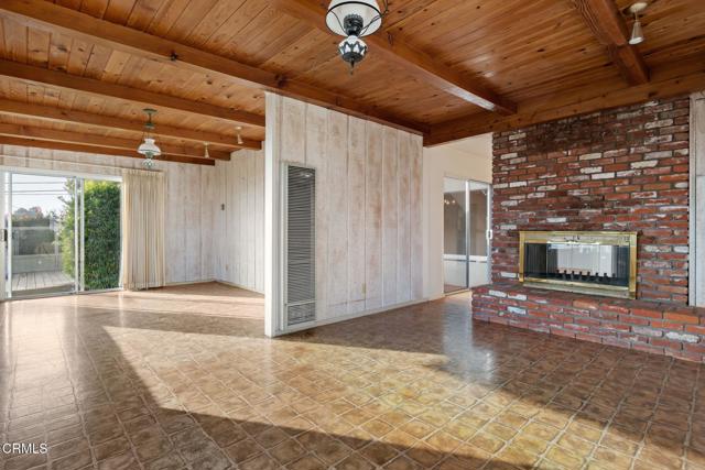 Detail Gallery Image 21 of 59 For 329 Mariposa Dr, Ventura,  CA 93001 - 4 Beds | 3 Baths