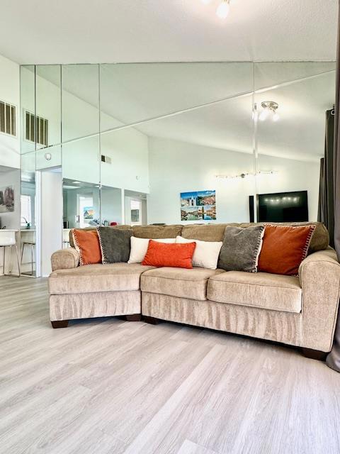 MLS #ML82027156 image #10