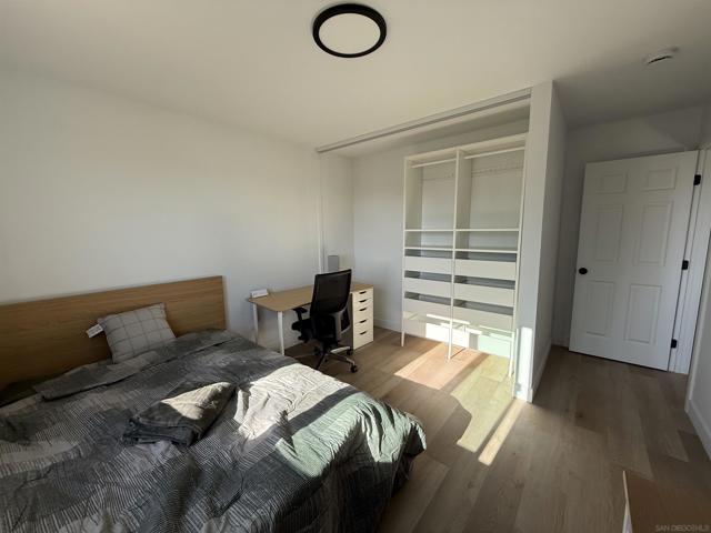 664 Carefree Dr, San Diego CA: https://media.crmls.org/mediaz/aa73adde-25fc-4ff6-abf0-44d67082b927.jpg
