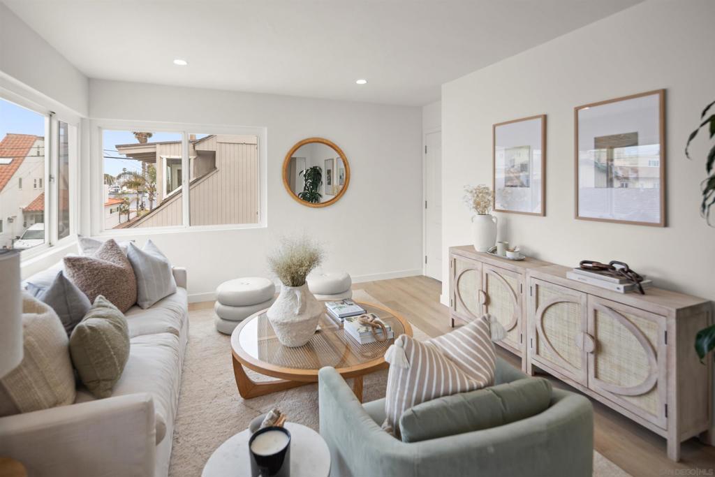 MLS #250037673SD image #12