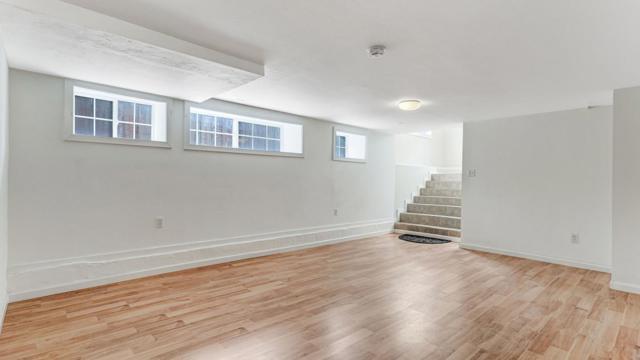 841 Geneva Avenue, San Francisco CA: https://media.crmls.org/mediaz/aa748243-f30e-4e0e-8aa4-11917bdc8d95.jpg