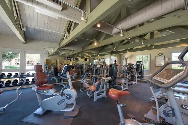 7455 Charmant Dr, San Diego CA: https://media.crmls.org/mediaz/aa749fea-c422-4c69-a4cf-bfc0094b3314.jpg