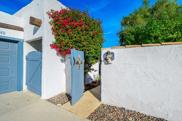 Image 10 of 65 For 52441 Avenida Alvarado