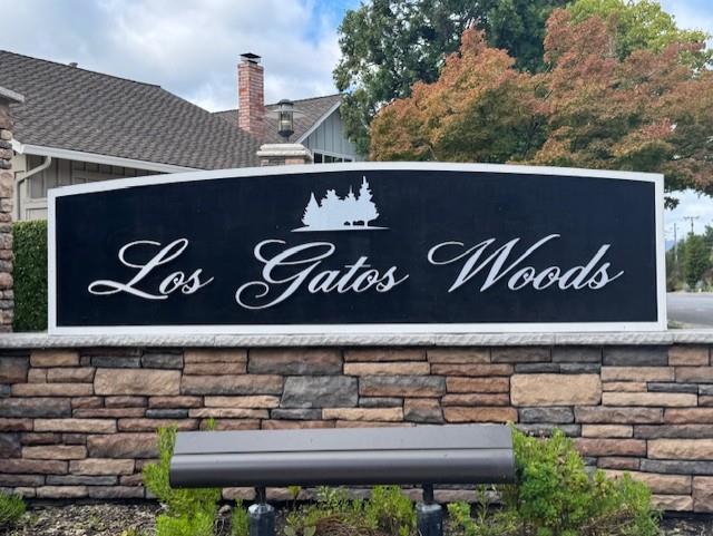 215 Elm Wood Court, Los Gatos CA: https://media.crmls.org/mediaz/aa758636-30e7-474e-ac6f-cf127665d670.jpg