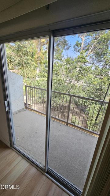 962 Lighthouse Way, Port Hueneme CA: https://media.crmls.org/mediaz/aa7605fb-3505-42b3-a5c1-01cc6924e6e3.jpg