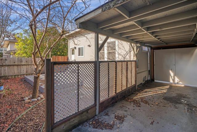 262 Hawthorne Avenue, Palo Alto CA: https://media.crmls.org/mediaz/aa7693df-fe83-46f3-8d1a-b5927ddaf6ab.jpg