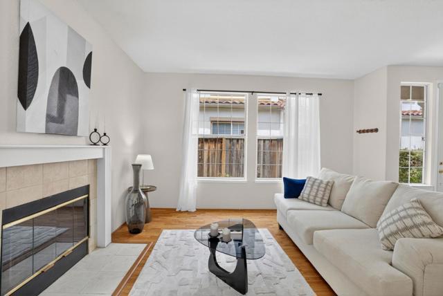 612 Villa Centre Way, San Jose CA: https://media.crmls.org/mediaz/aa773a20-4296-4063-83f0-a39c715b2a5d.jpg