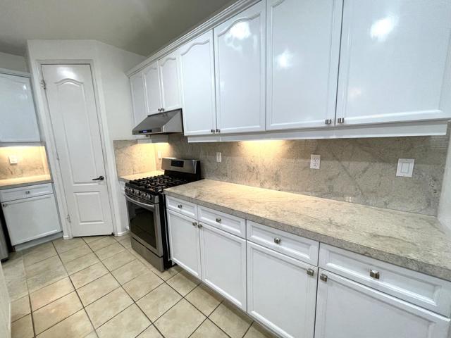 81449 Avenida Romero, Indio CA: https://media.crmls.org/mediaz/aa7865fd-a837-4d3e-a9ed-f38e430fc3e8.jpg