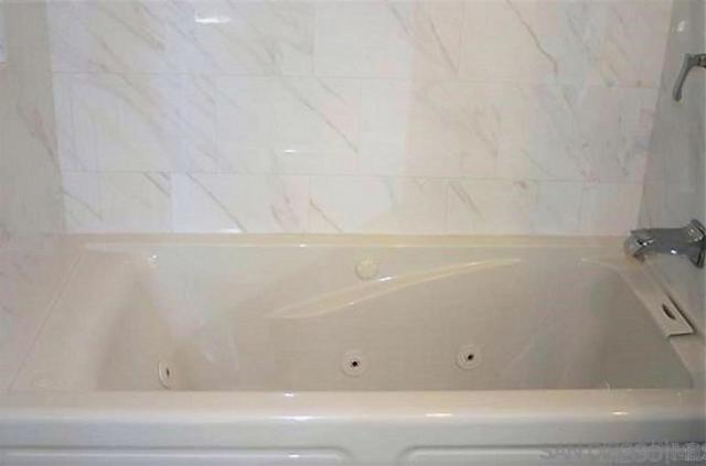 1112 1118 Thomas Avenue, San Diego CA: https://media.crmls.org/mediaz/aa7a225e-0ff5-43df-8776-9729e56cc87f.jpg