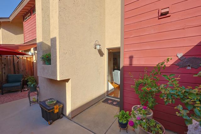 Image 15 of 20 For 140 El Norte Pkwy  35
