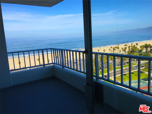 2800 Neilson Way, Santa Monica CA: https://media.crmls.org/mediaz/aa7b4bc4-793c-40c1-9cd7-cb9dc3fb123a.jpg