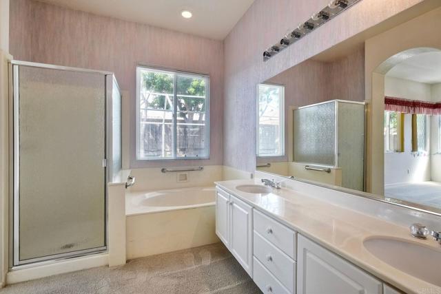Detail Gallery Image 25 of 34 For 1789 Clydesdale Ct, Oceanside,  CA 92057 - 3 Beds | 2 Baths