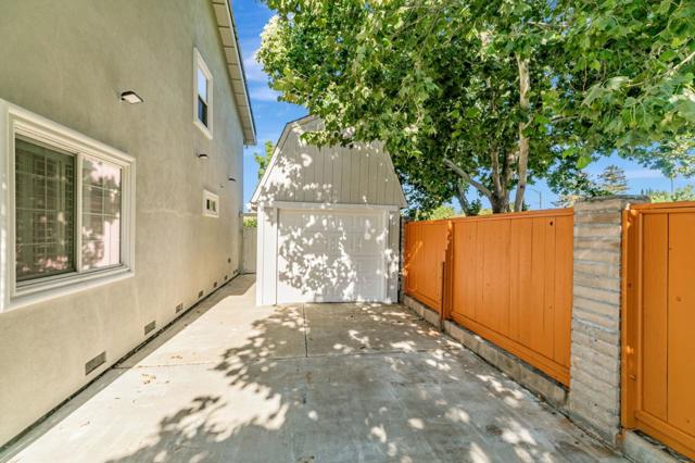 6095 Springer Way, San Jose CA: https://media.crmls.org/mediaz/aa7bb727-bee5-461e-880b-08b48e9ee7f7.jpg