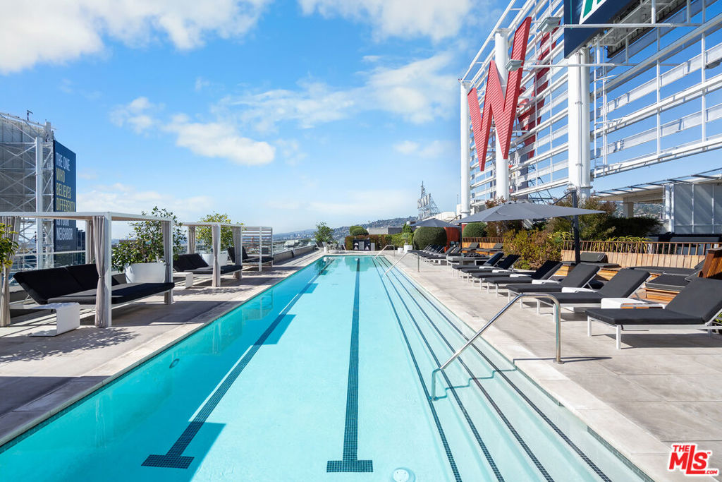 6250 Hollywood Boulevard #7K