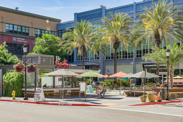 483 Rialto, San Jose CA: https://media.crmls.org/mediaz/aa7ca51d-74b9-489e-af1e-da32f7e8f802.jpg