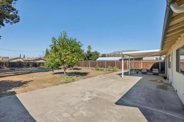 3253 Arthur Avenue, San Jose CA: https://media.crmls.org/mediaz/aa7ebfd1-3a08-4a55-bc35-f1db83c145b6.jpg