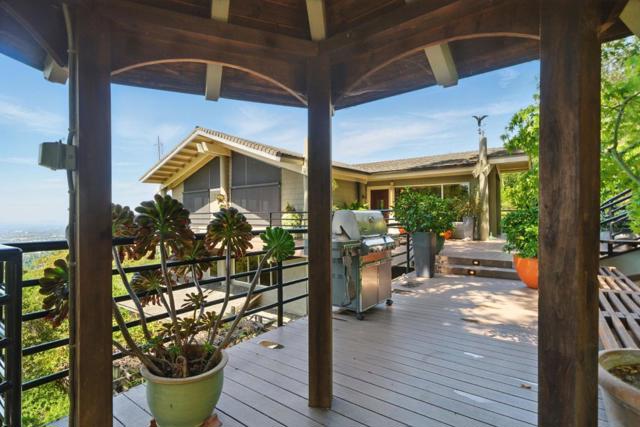 16190 Maya Way, Los Gatos CA: https://media.crmls.org/mediaz/aa7fef6b-399d-49d8-8383-b32b5a0d0bf0.jpg