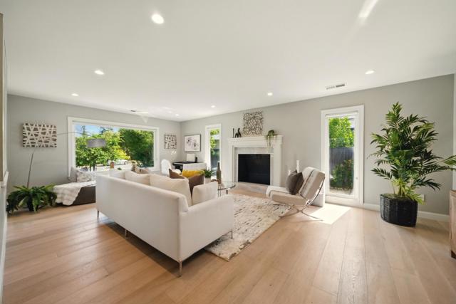 660 Giralda Drive, Los Altos CA: https://media.crmls.org/mediaz/aa806bb4-bd41-4e7a-8661-7506500bb9c0.jpg