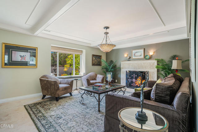 Detail Gallery Image 12 of 75 For 6065 Cielo Vista Ct, Camarillo,  CA 93012 - 6 Beds | 2/1 Baths