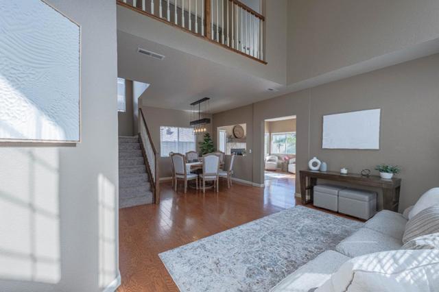 27320 Bavella Way, Salinas CA: https://media.crmls.org/mediaz/aa82d845-8605-4e25-b0e5-1061c437af91.jpg