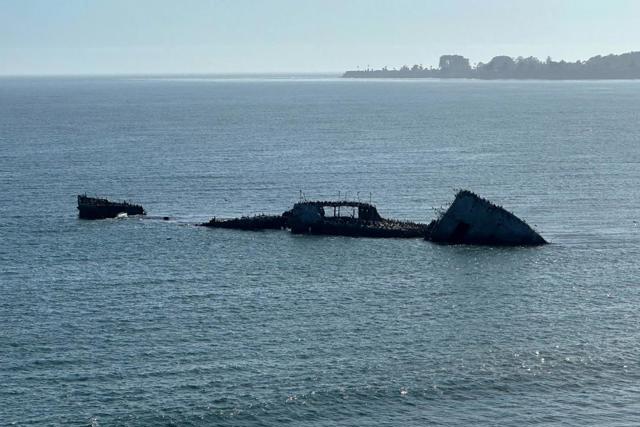 217 Valencia Avenue, Aptos CA: https://media.crmls.org/mediaz/aa82f668-c03b-4ae3-8a4c-c5cf6817e629.jpg