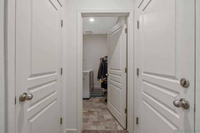 495 Pearl Dr, Lemoore CA: https://media.crmls.org/mediaz/aa839ff2-77d0-4656-99d1-2dbc9a758fc3.jpg