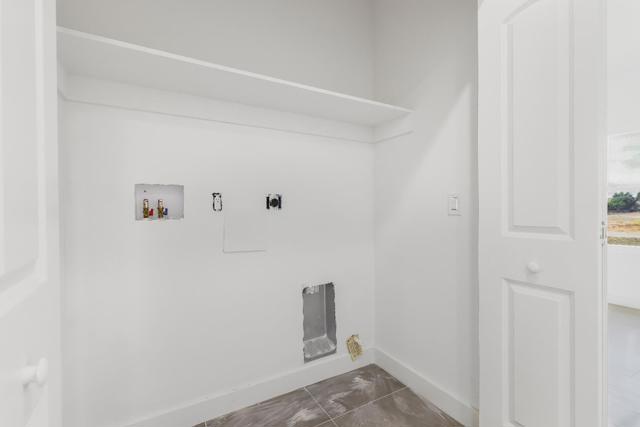 409 San Luis Avenue, Watsonville CA: https://media.crmls.org/mediaz/aa849352-4b22-49e6-b389-dc75ad484b65.jpg