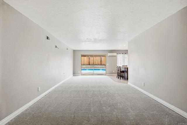 Detail Gallery Image 6 of 44 For 1711 Oak Hill Dr, Escondido,  CA 92027 - 4 Beds | 2 Baths