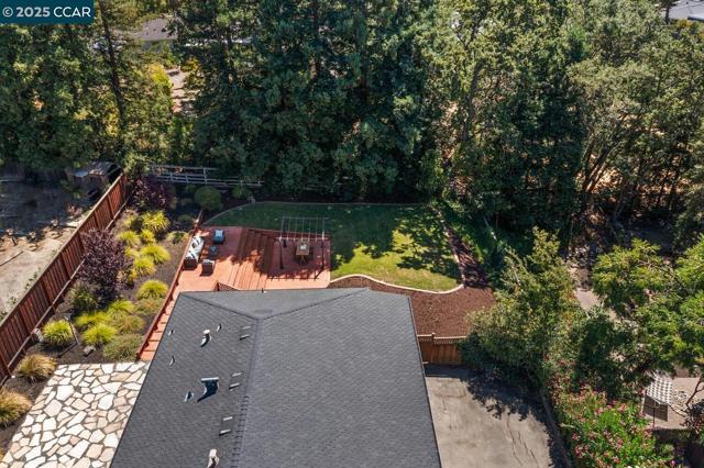 151 Andrea Drive, Walnut Creek CA: https://media.crmls.org/mediaz/aa8785f5-e93f-4266-ae7b-8916a439054a.jpg