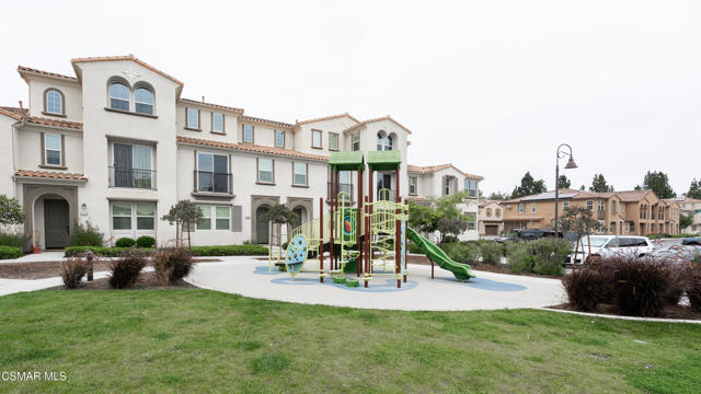5057 Robles Street, Camarillo CA: https://media.crmls.org/mediaz/aa886183-d6e6-4912-a552-395c2bffbbb8.jpg