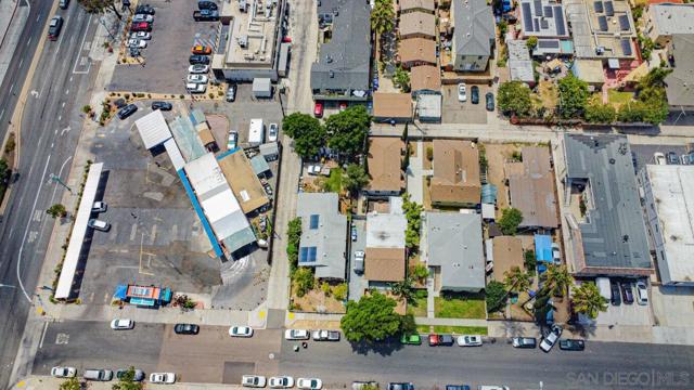 4332 Wilson Ave, San Diego CA: https://media.crmls.org/mediaz/aa8889f4-cc4e-4be7-8e23-82dbc6445e24.jpg