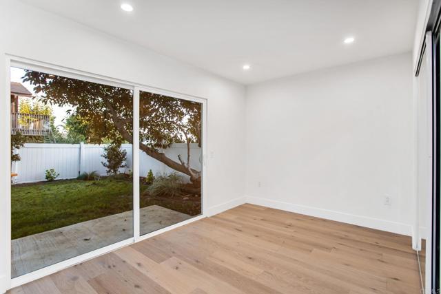 Detail Gallery Image 15 of 60 For 1513 California St, Oceanside,  CA 92054 - 5 Beds | 4 Baths