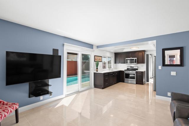 Detail Gallery Image 17 of 48 For 453 Hidden Vista Dr, Chula Vista,  CA 91910 - 4 Beds | 3 Baths