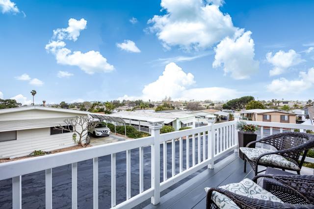 2130 Sunset Dr, Vista CA: https://media.crmls.org/mediaz/aa89428a-e9b7-4de1-a408-ba3a71f376c4.jpg