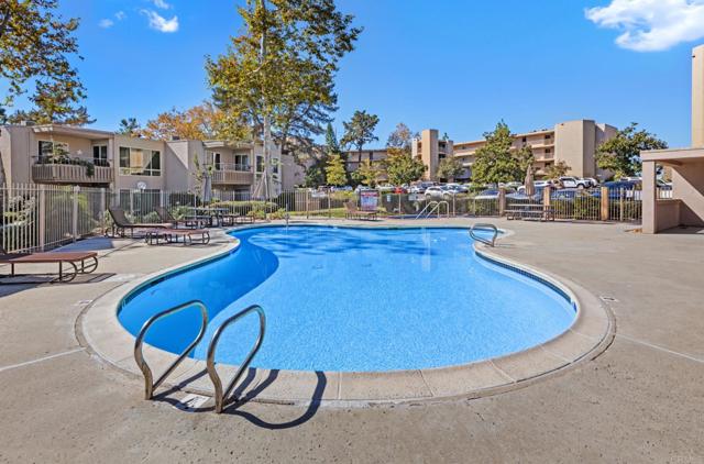 Detail Gallery Image 20 of 29 For 5710 Baltimore Dr #426,  La Mesa,  CA 91942 - 2 Beds | 1 Baths