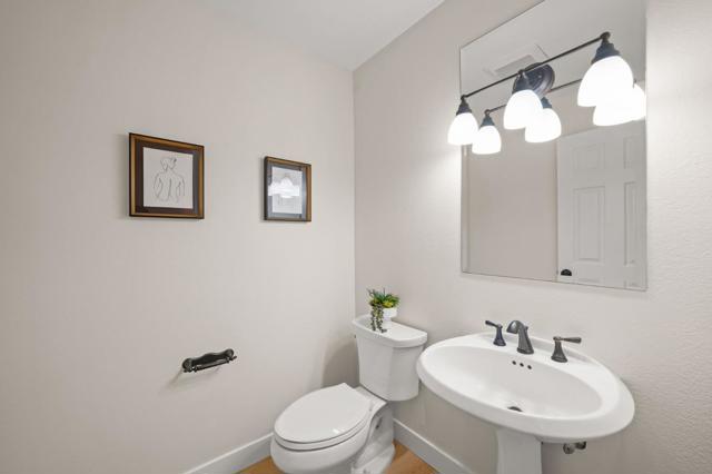 416 Portofino Drive, San Carlos CA: https://media.crmls.org/mediaz/aa8a5020-f18c-4824-92b4-8a100d3d981a.jpg