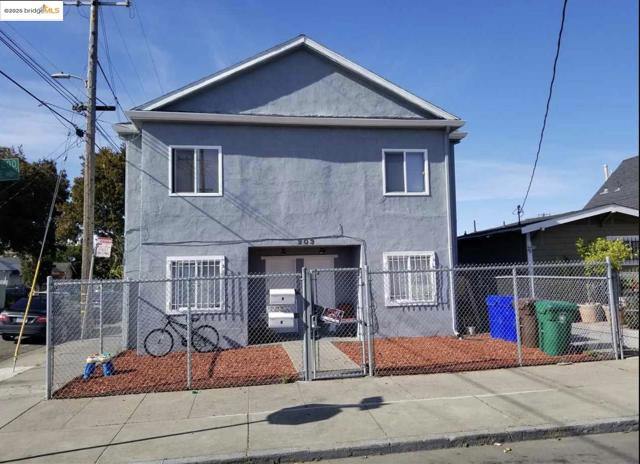 203 Bissell Ave, Richmond CA: https://media.crmls.org/mediaz/aa8a8766-d4ae-4591-a868-dee6e13b5f0a.jpg