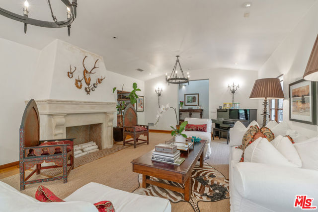 221 S Beverly Glen Boulevard, Los Angeles CA: https://media.crmls.org/mediaz/aa8c31be-7476-4391-a09c-790554c344ec.jpg