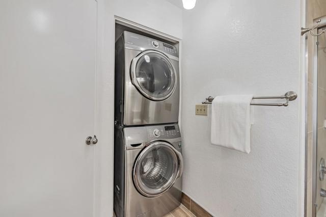 5220 Fairbanks, Fremont CA: https://media.crmls.org/mediaz/aa8d1bf9-5b6f-494d-bf49-c081b212501c.jpg
