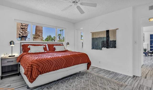 14 Gary Circle, Palm Springs CA: https://media.crmls.org/mediaz/aa8e2012-afe5-4b82-a6af-faf992b570e1.jpg