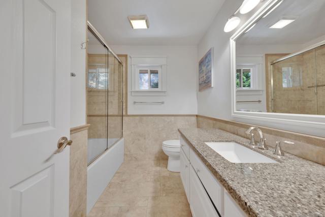 9327 Lake Murray Blvd, San Diego CA: https://media.crmls.org/mediaz/aa8e6ee0-e724-4fd6-8a3e-974c4b18f2ef.jpg