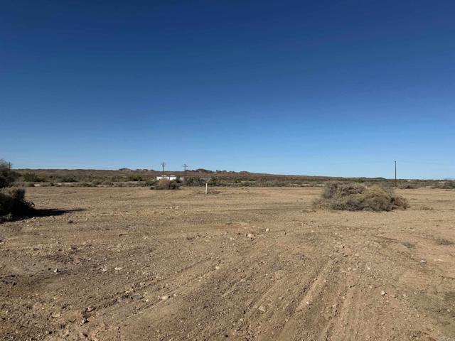 Detail Gallery Image 2 of 4 For 2667 Rio Hacienda Way, Palo Verde,  CA 92266 - – Beds | – Baths